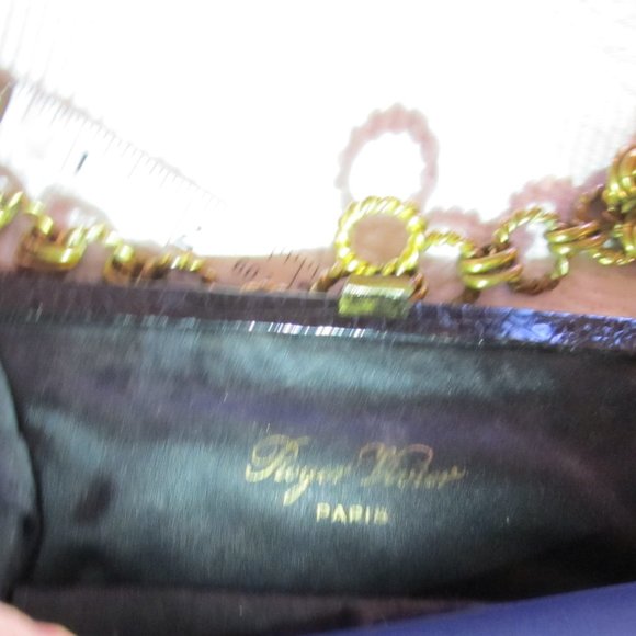 Vintage Roger Vivier black patent shoulder bag with chain strap - Picture 4 of 5